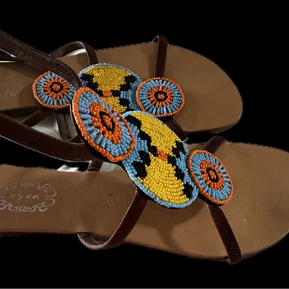 Woman's beaded flat sandals size 9.5 - Picture 2 of 9